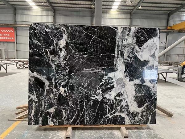 Napoleon Black Marble stone.JPG